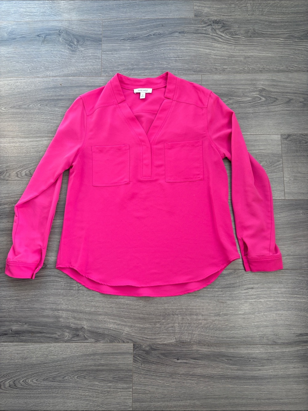 Nine West Women’s Hot Pink V-Neck Long Sleeve Pocket Tunic Size M